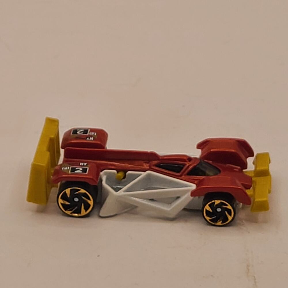 Mattel~Hot Wheels~Flash Drive Race Car #2~DTX08~used